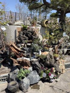 庭園の郷保内　（道の駅　保内）　　　創作石組ミニ水景の設置（三条市）