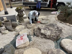 枯山水の庭園（三条市）